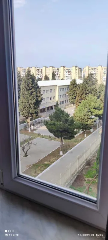 Satılır 4 otaqlı mənzil 100 m²