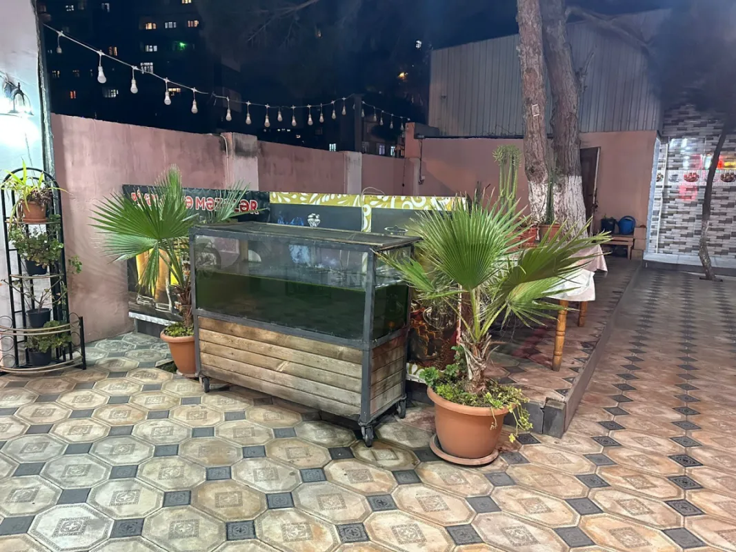 Kirayə verilir obyekt 250 m²