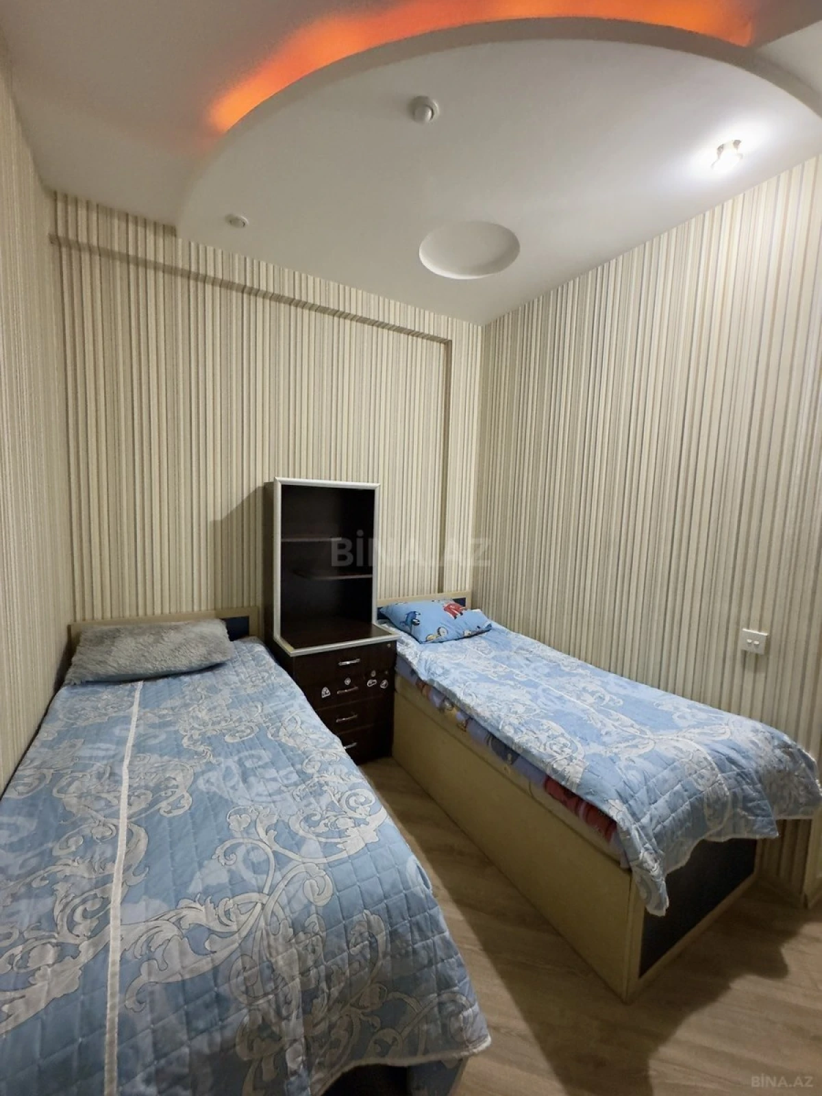 Satılır 3 otaqlı mənzil 97 m²