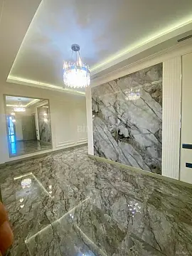 Kirayə verilir 4 otaqlı mənzil 170.7 m²