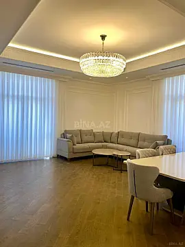 Kirayə verilir 4 otaqlı mənzil 170.7 m²