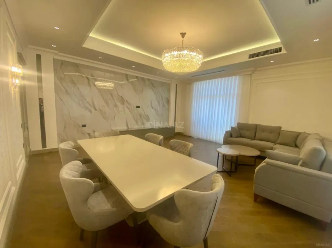 Kirayə verilir 4 otaqlı mənzil 170.7 m²