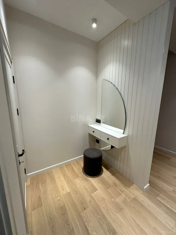 Kirayə verilir 2 otaqlı mənzil 86 m²