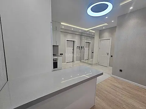 Kirayə verilir 2 otaqlı mənzil 80 m²