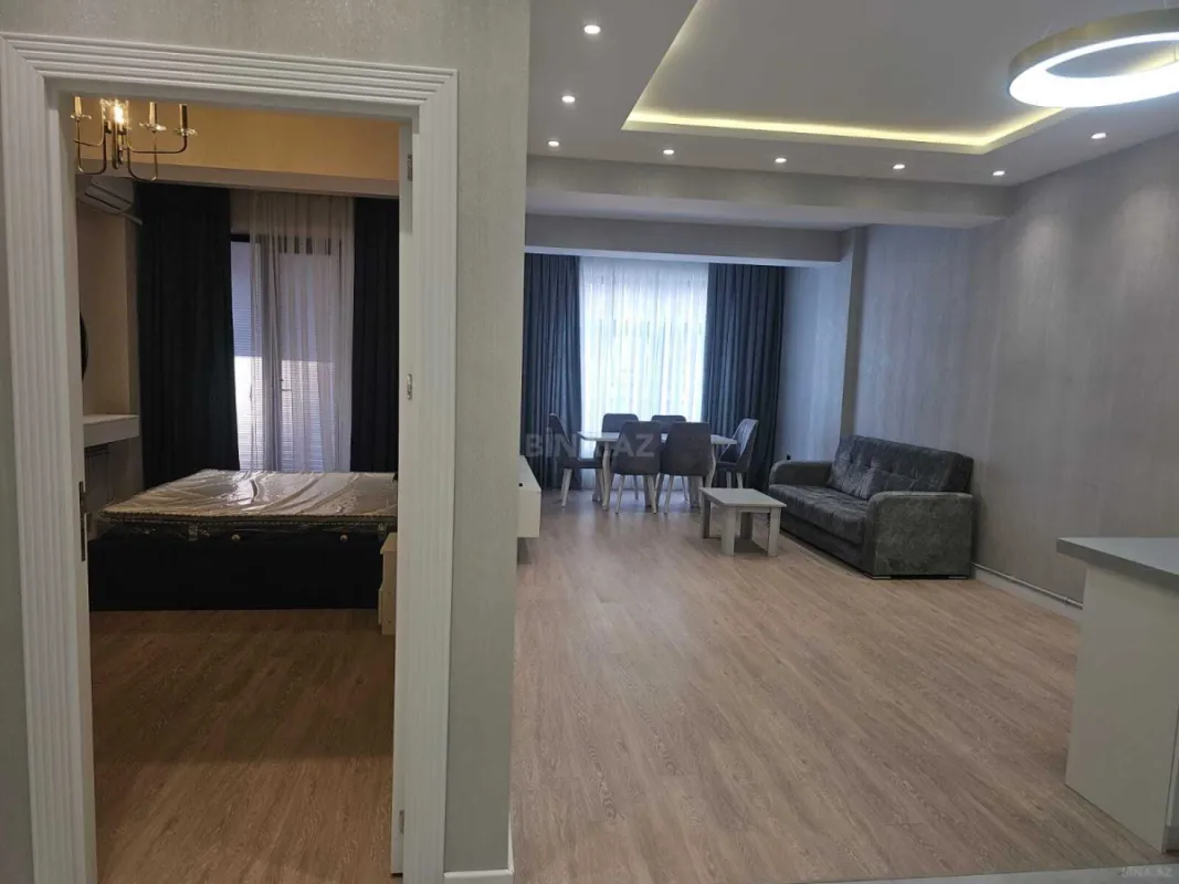 Kirayə verilir 2 otaqlı mənzil 80 m²