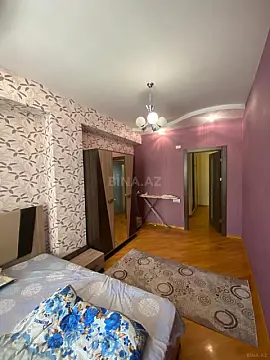 Satılır 3 otaqlı mənzil 147 m²