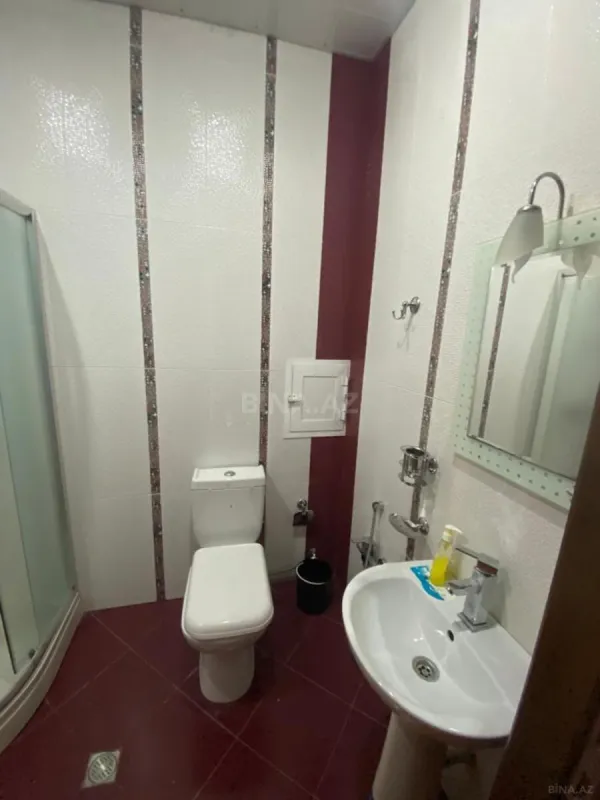 Satılır 3 otaqlı mənzil 147 m²