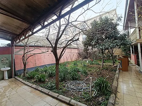 Kirayə verilir 3 otaqlı həyət evi 90 m²