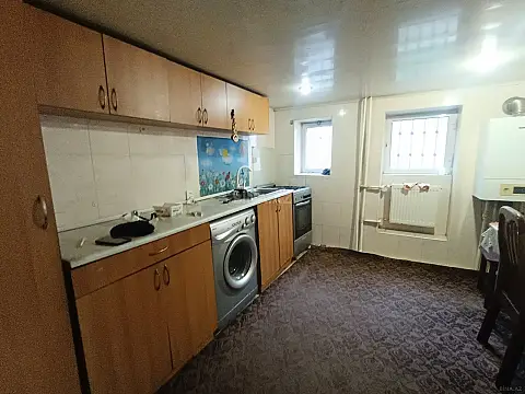 Kirayə verilir 3 otaqlı həyət evi 90 m²