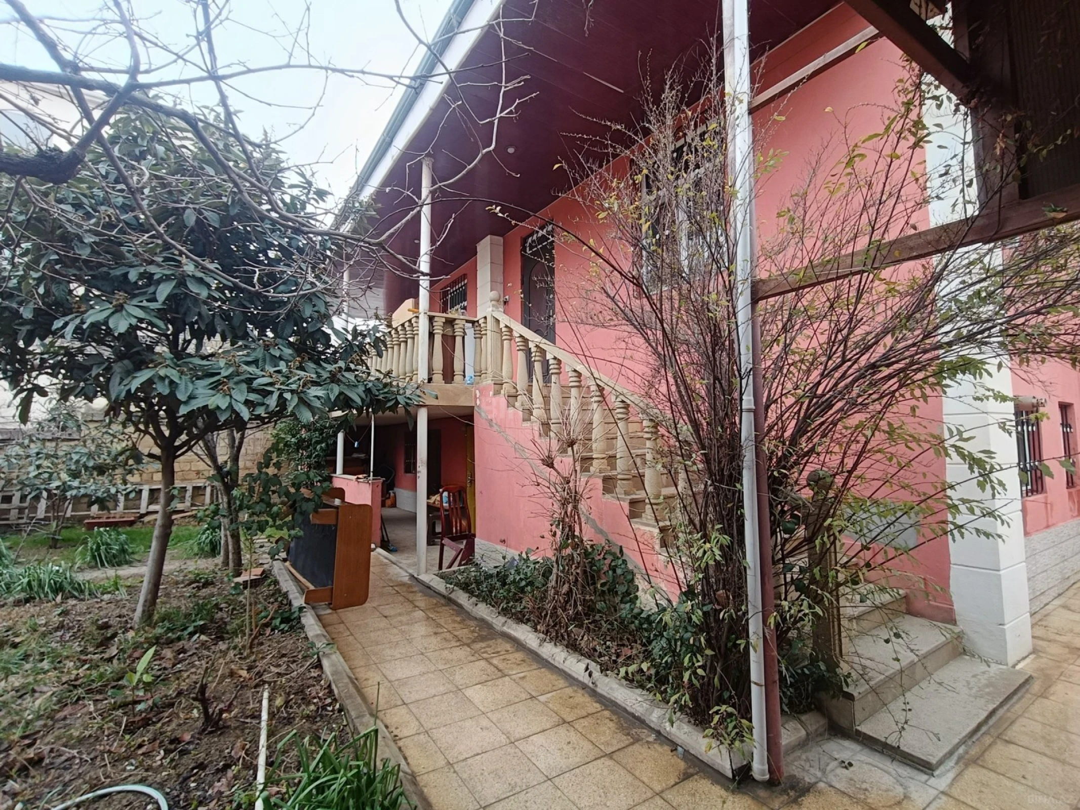 Kirayə verilir 3 otaqlı həyət evi 90 m²