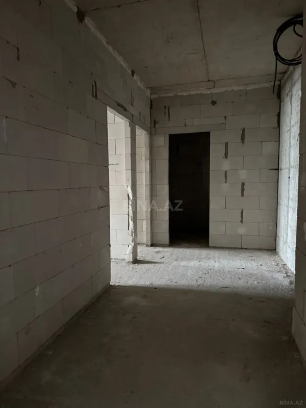 Satılır 2 otaqlı mənzil 98 m²