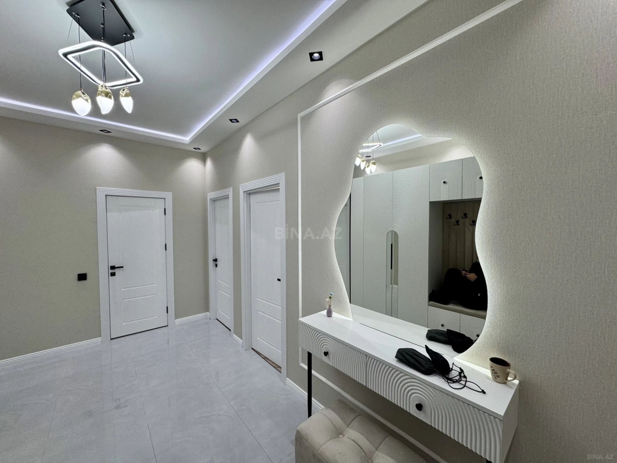 Satılır 3 otaqlı mənzil 90 m²