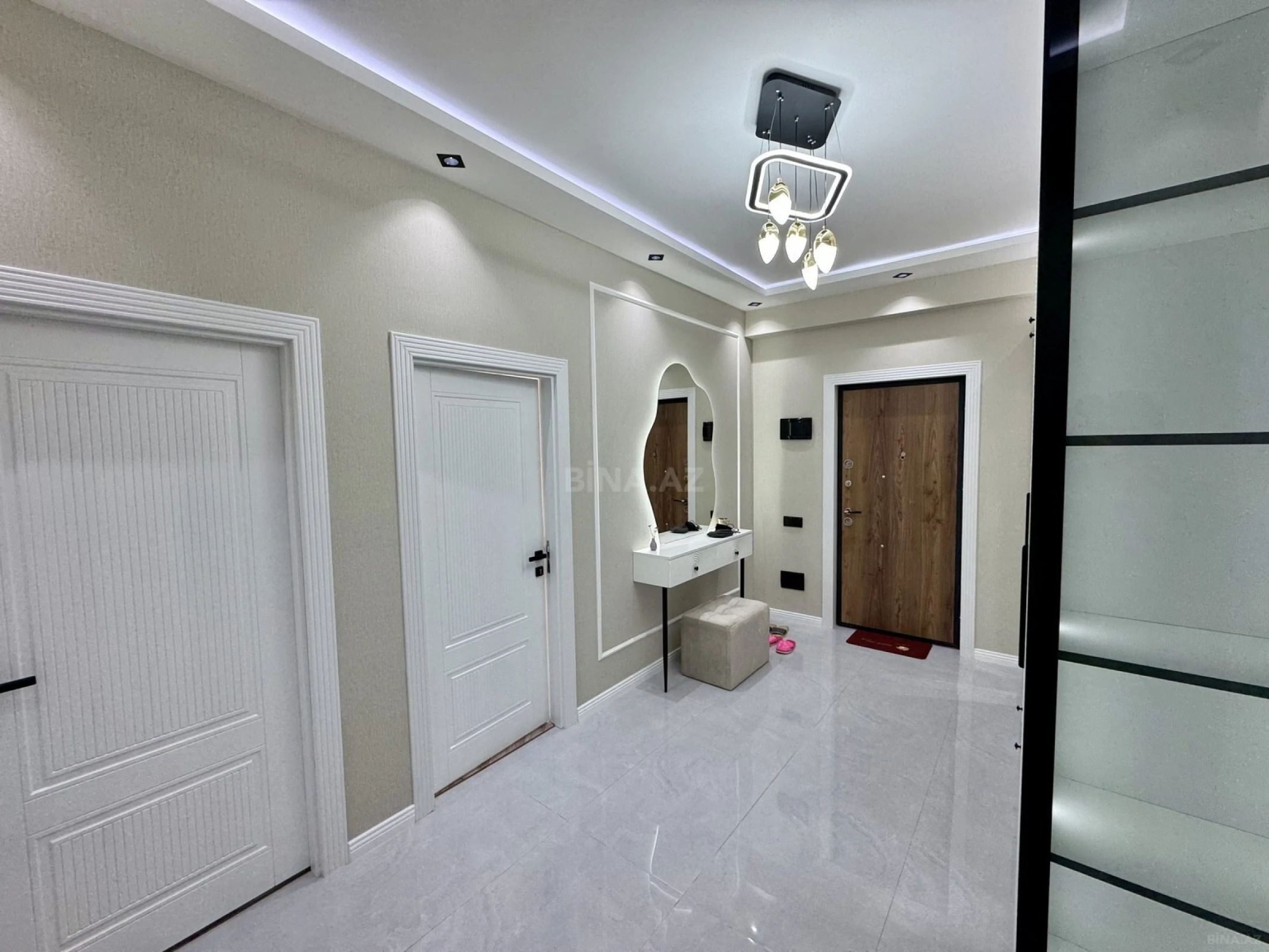 Satılır 3 otaqlı mənzil 90 m²
