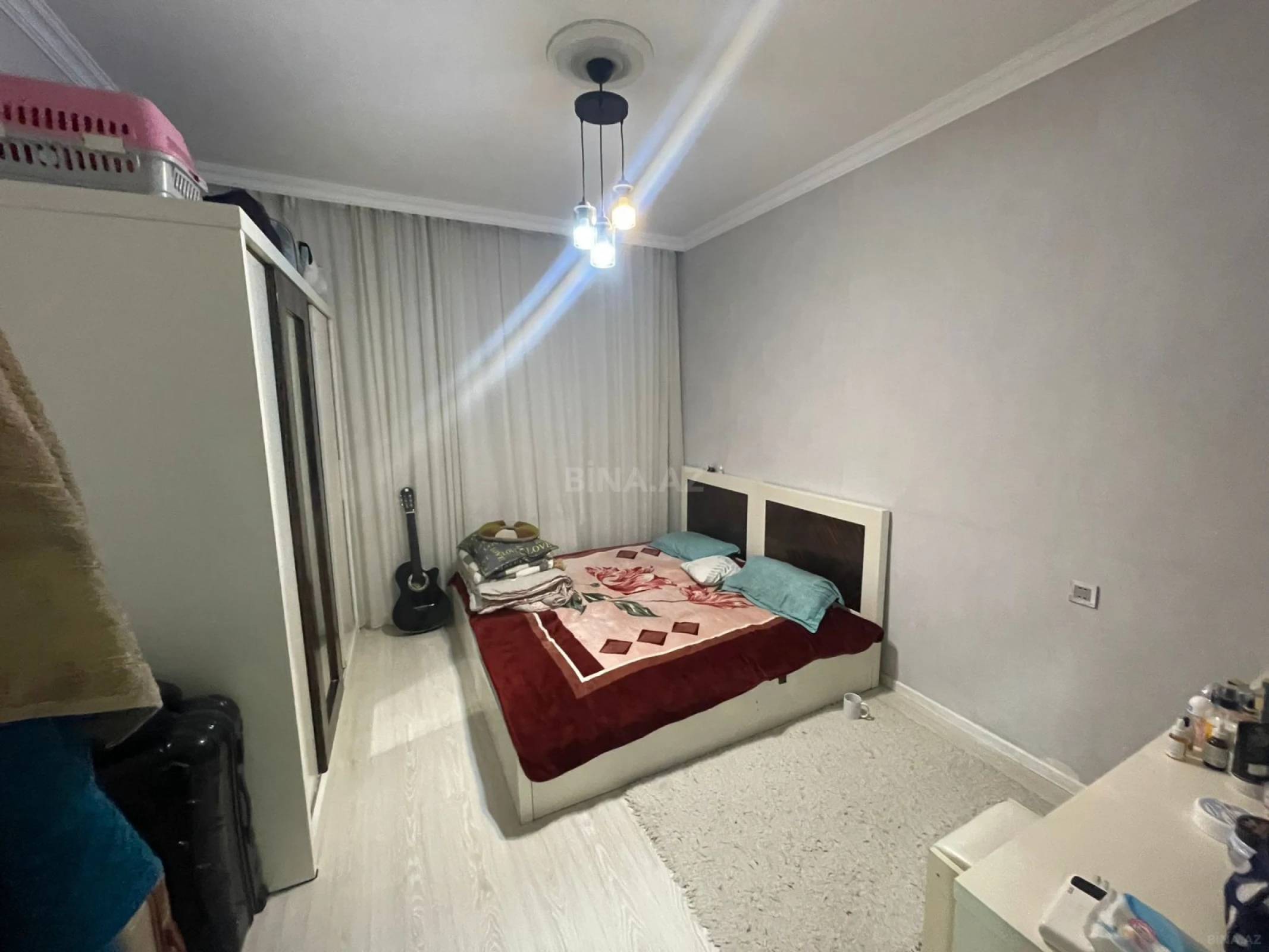 Kirayə verilir 2 otaqlı mənzil 87 m²