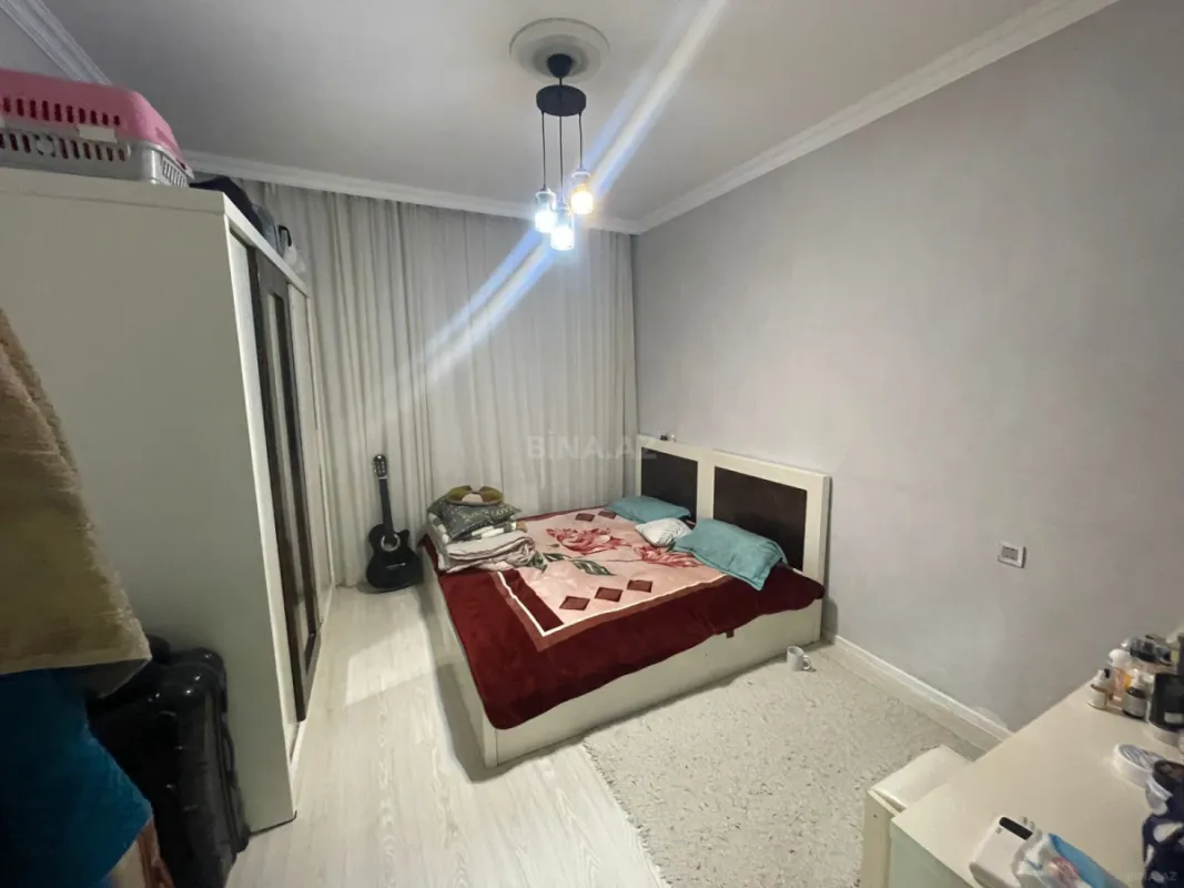 Kirayə verilir 2 otaqlı mənzil 87 m²