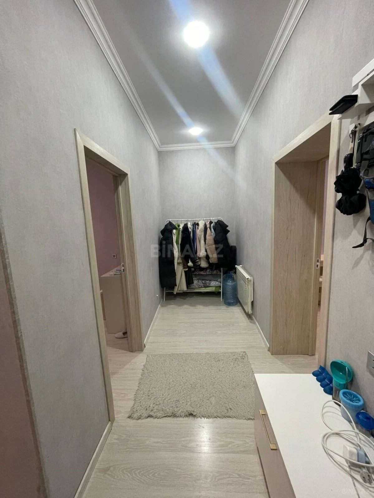Kirayə verilir 2 otaqlı mənzil 87 m²