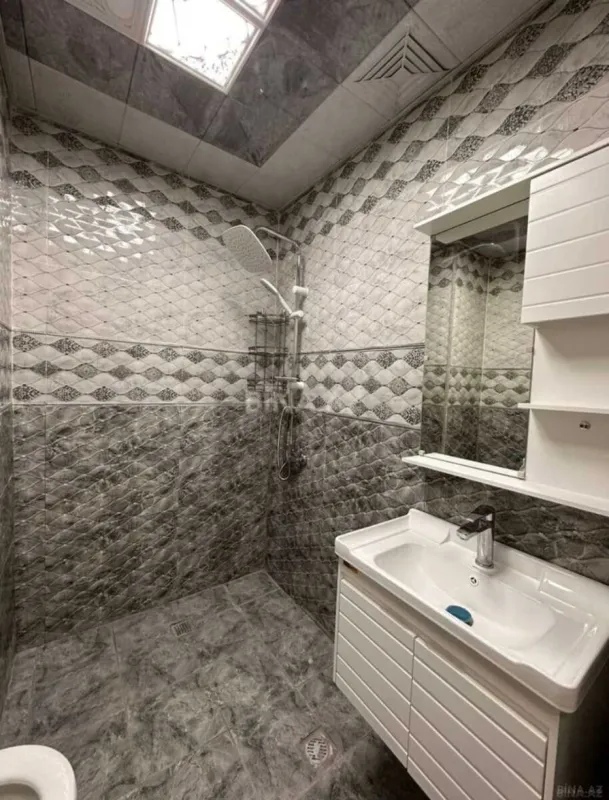 Satılır 3 otaqlı mənzil 71 m²