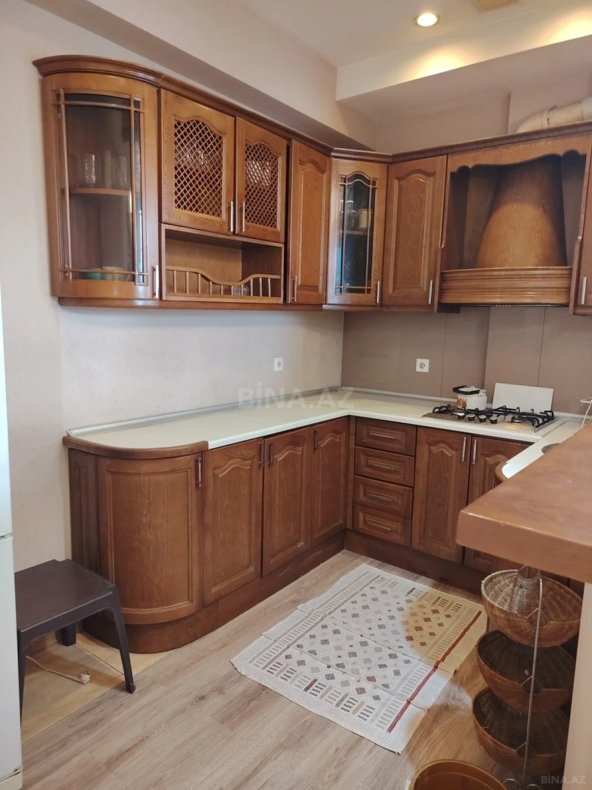 Kirayə verilir 3 otaqlı mənzil 120 m²