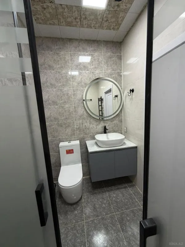 Kirayə verilir 2 otaqlı mənzil 65 m²