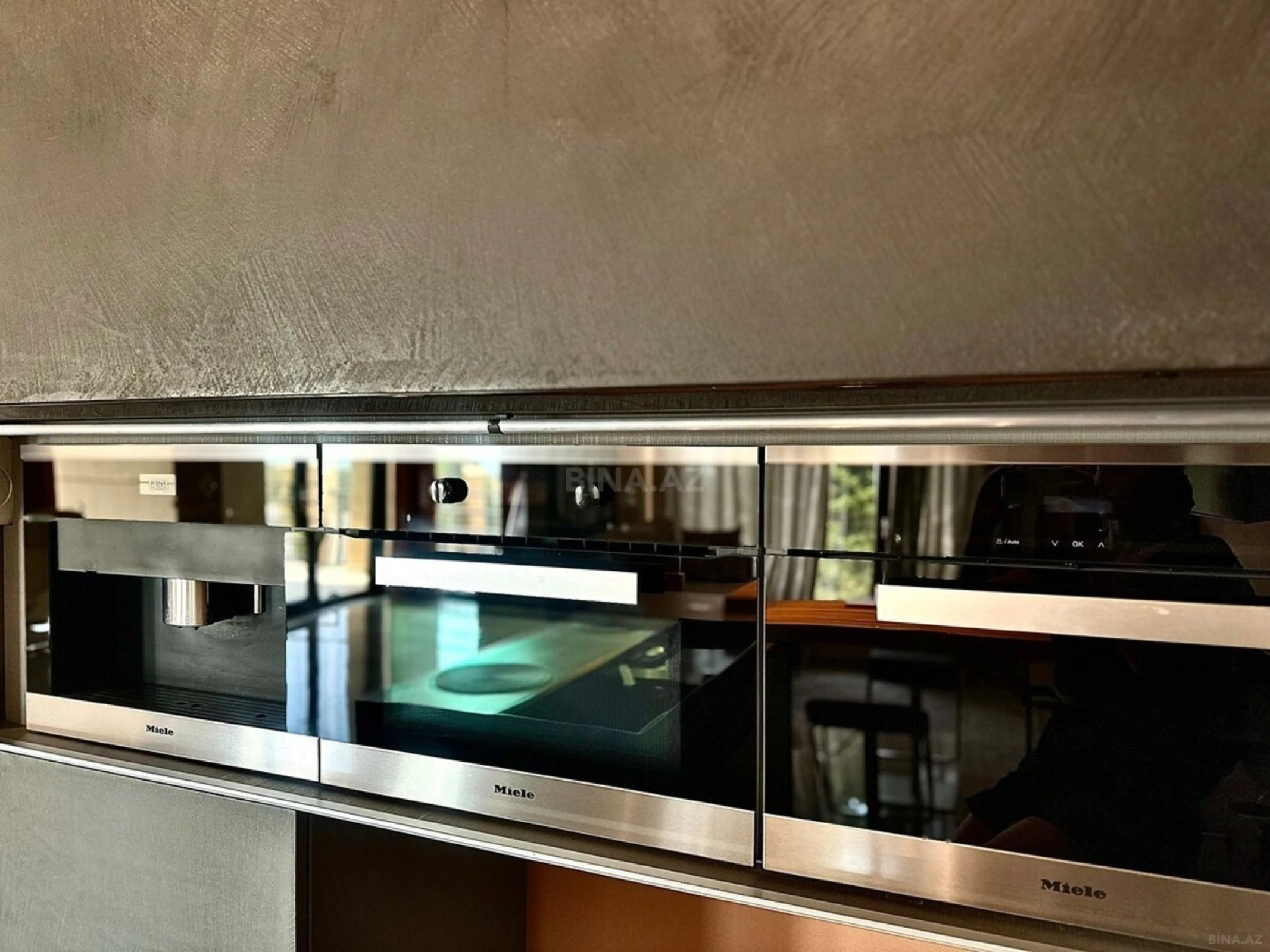 Kirayə verilir 6 otaqlı həyət evi 420 m²