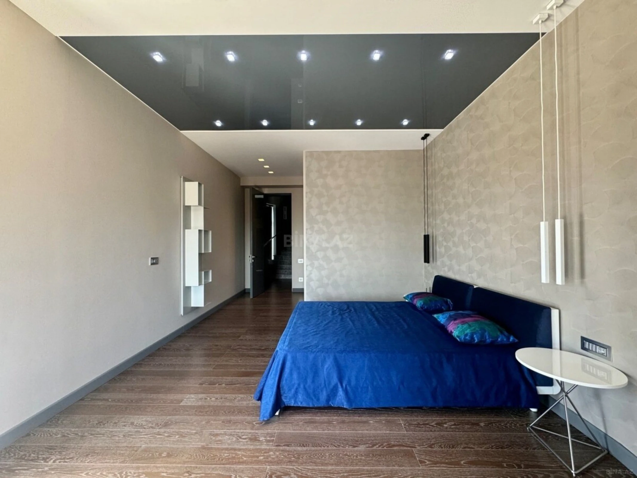 Kirayə verilir 6 otaqlı həyət evi 420 m²