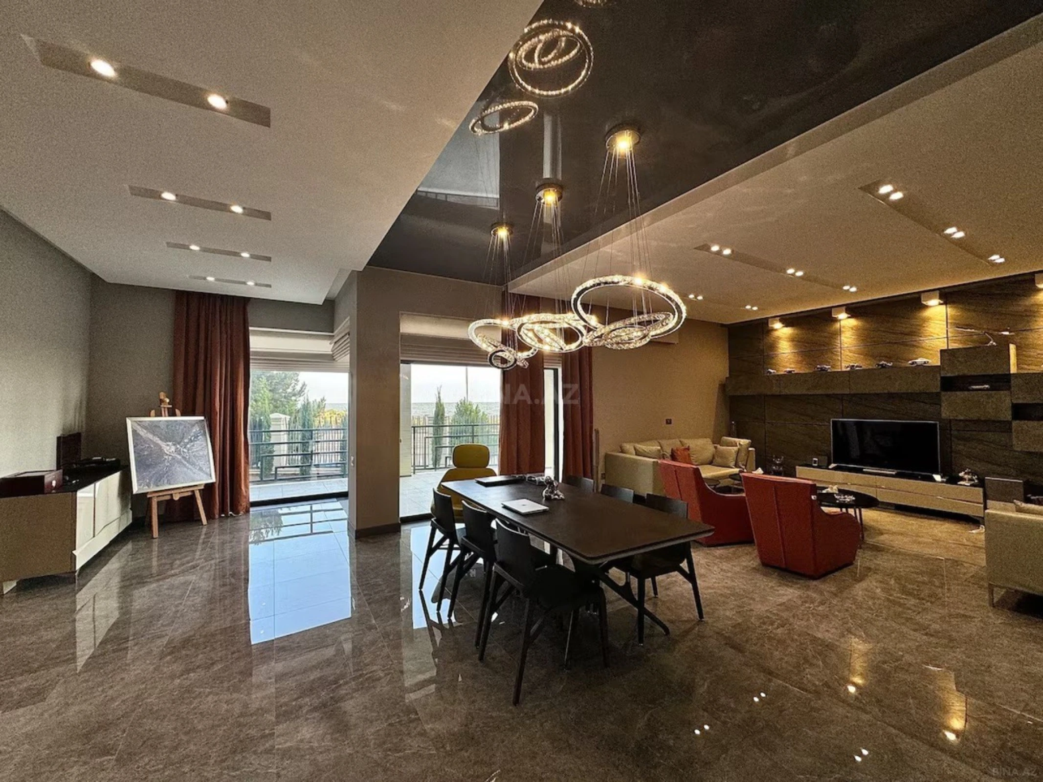 Kirayə verilir 6 otaqlı həyət evi 420 m²