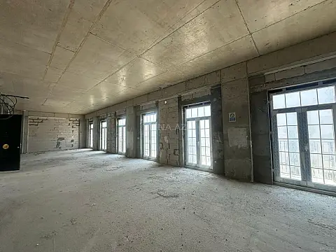 Satılır 3 otaqlı mənzil 104 m²