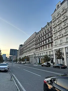 Satılır 3 otaqlı mənzil 104 m²