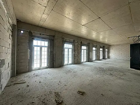 Satılır 3 otaqlı mənzil 104 m²