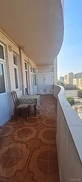 Kirayə verilir 3 otaqlı mənzil 95 m²