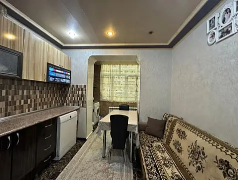 Satılır 3 otaqlı mənzil 85 m²