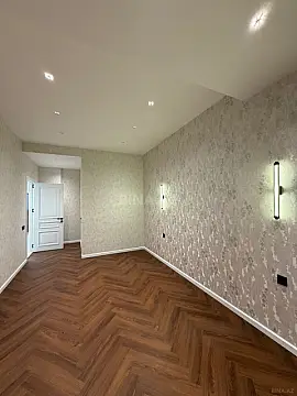 Satılır 2 otaqlı mənzil 97 m²