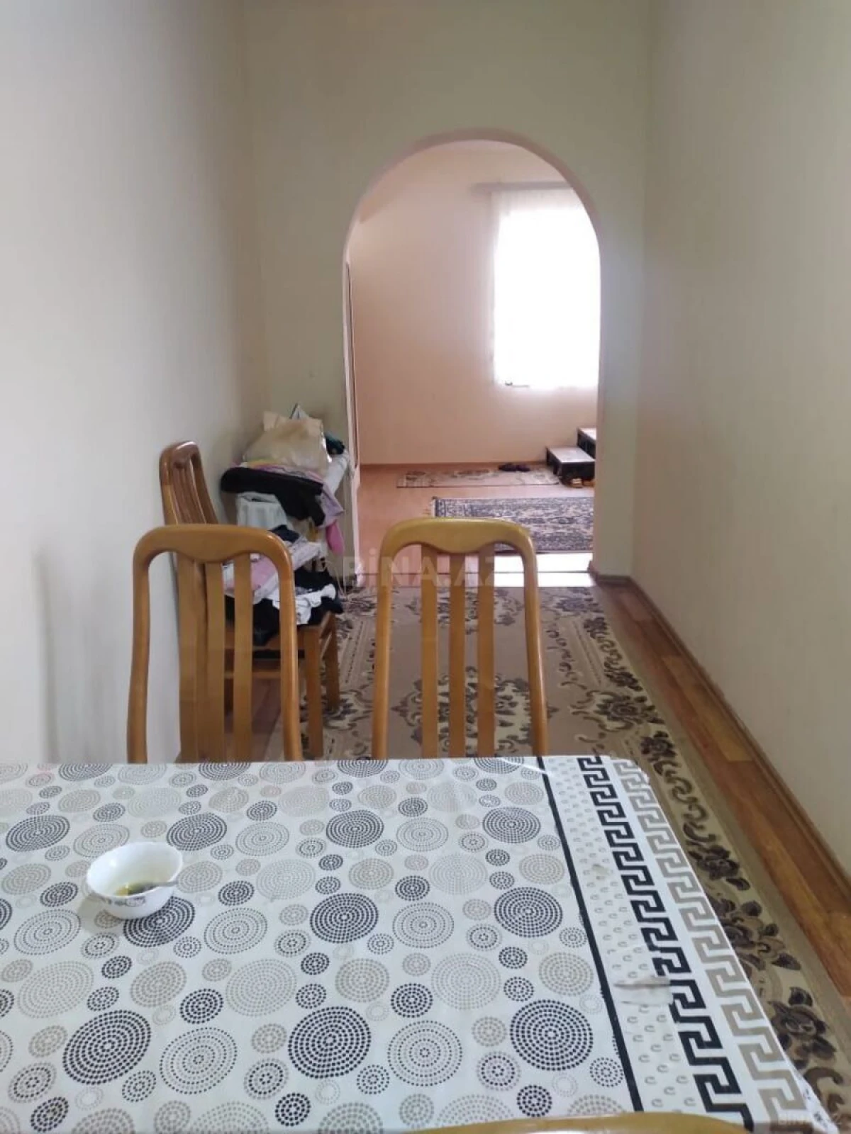 Satılır 6 otaqlı həyət evi 180 m²