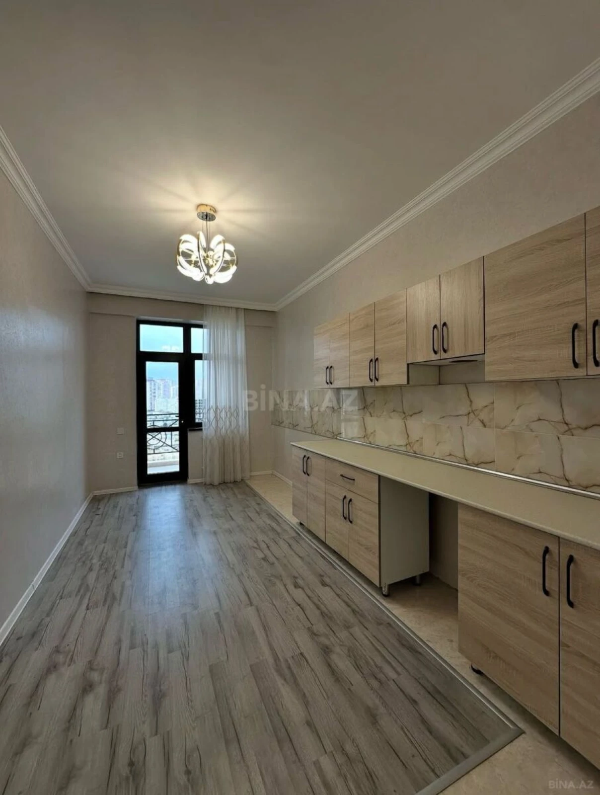 Satılır 2 otaqlı mənzil 85 m²