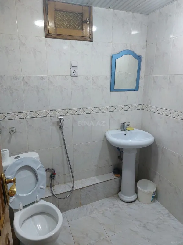 Kirayə verilir 2 otaqlı mənzil 80 m²