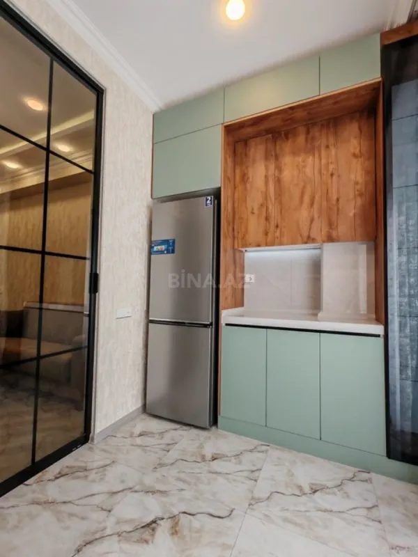 Kirayə verilir 2 otaqlı mənzil 70 m²
