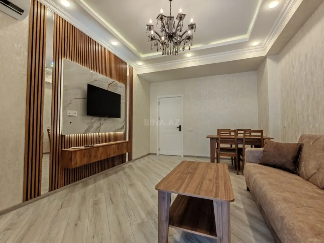 Kirayə verilir 2 otaqlı mənzil 70 m²