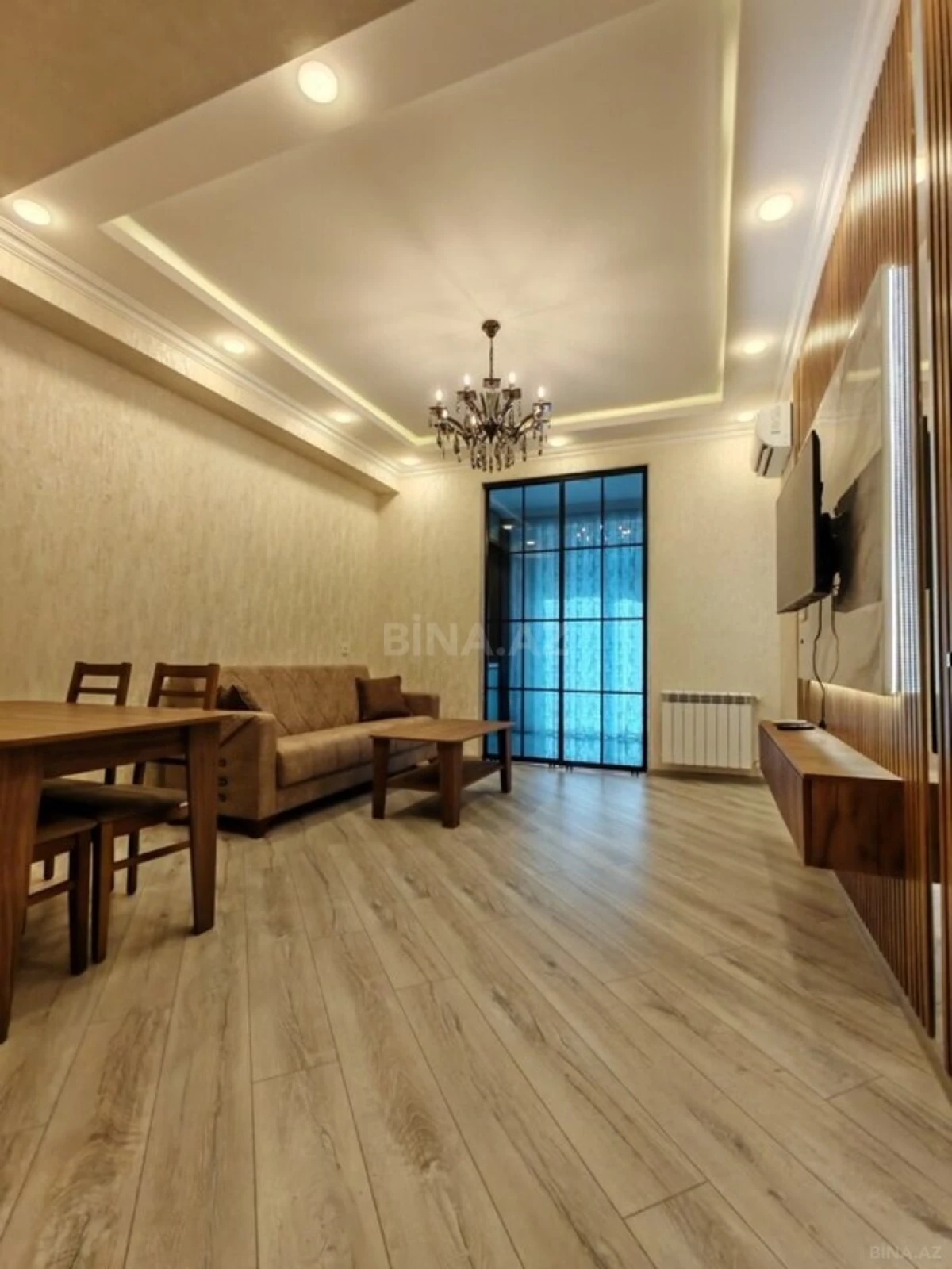 Kirayə verilir 2 otaqlı mənzil 70 m²