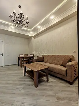 Kirayə verilir 2 otaqlı mənzil 70 m²