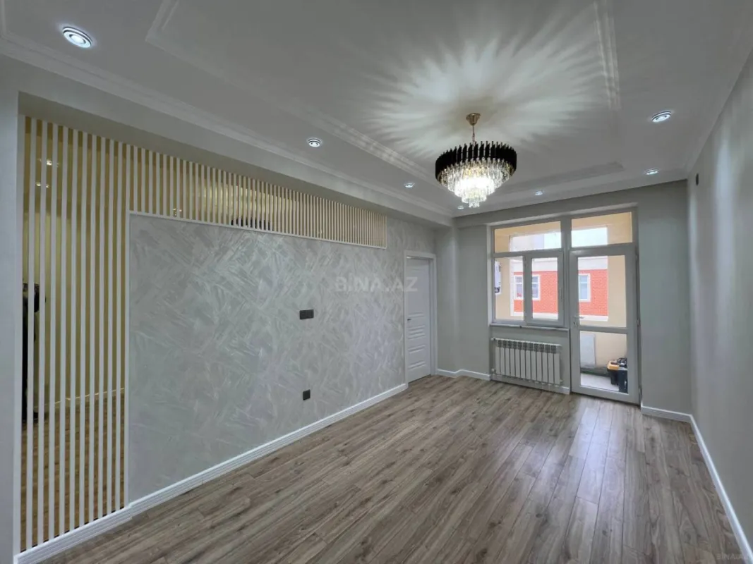 Satılır 3 otaqlı mənzil 83 m²