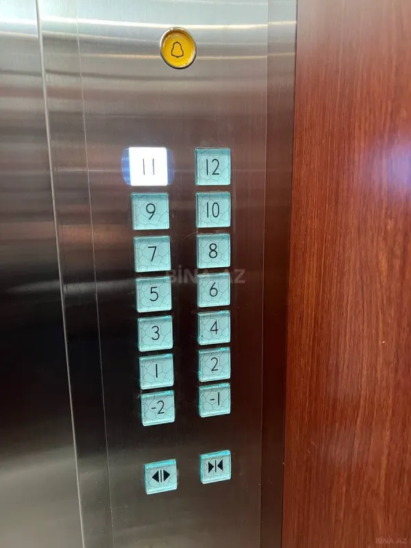 Satılır 3 otaqlı mənzil 83 m²