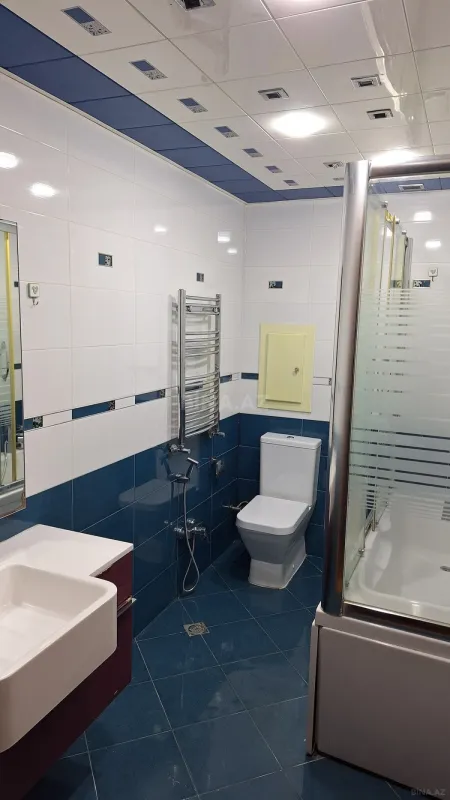 Kirayə verilir 3 otaqlı mənzil 110 m²