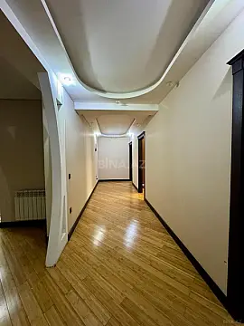 Satılır 3 otaqlı mənzil 138 m²