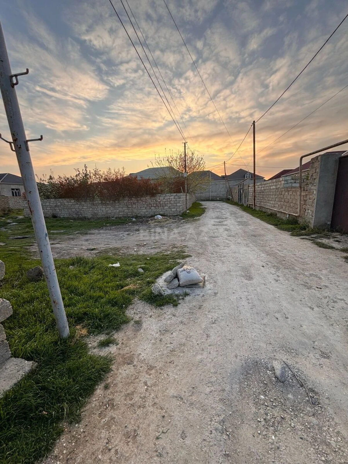 Satılır torpaq sahəsi 4 m²