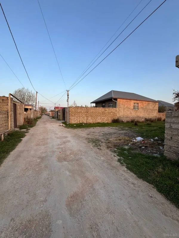Satılır torpaq sahəsi 4 m²