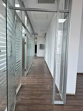 Kirayə verilir 6 otaqlı ofis 220 m²