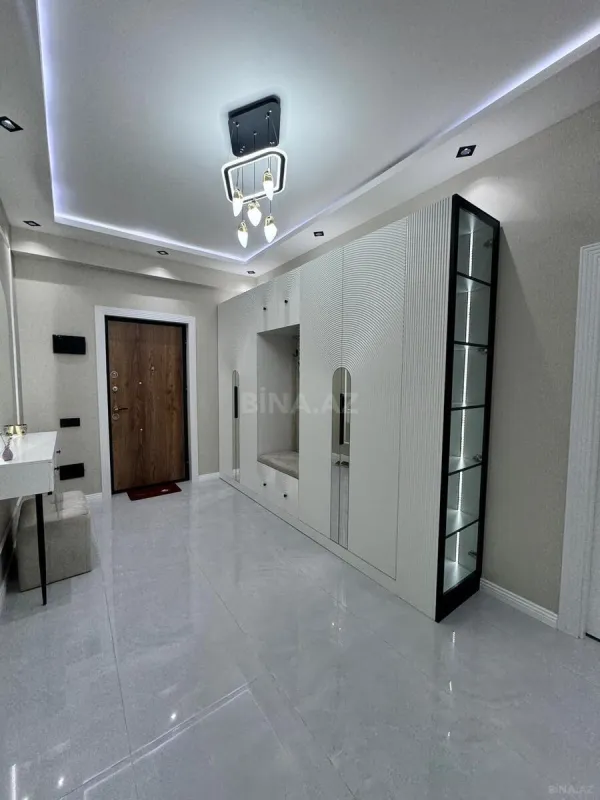 Satılır 3 otaqlı mənzil 90 m²