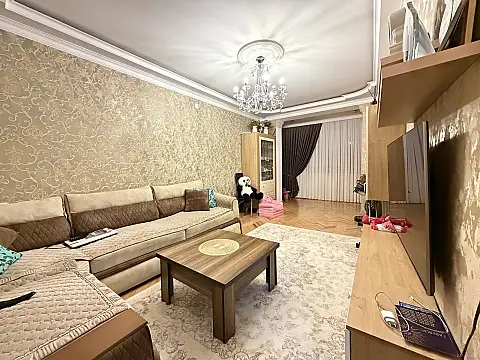 Satılır 3 otaqlı mənzil 85 m² — Bakı, Bakıxanov 3 otaq 85.00 m²
