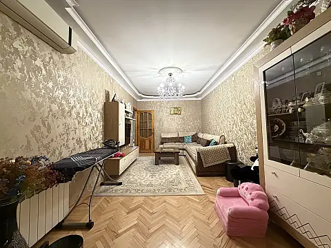 Satılır 3 otaqlı mənzil 85 m²