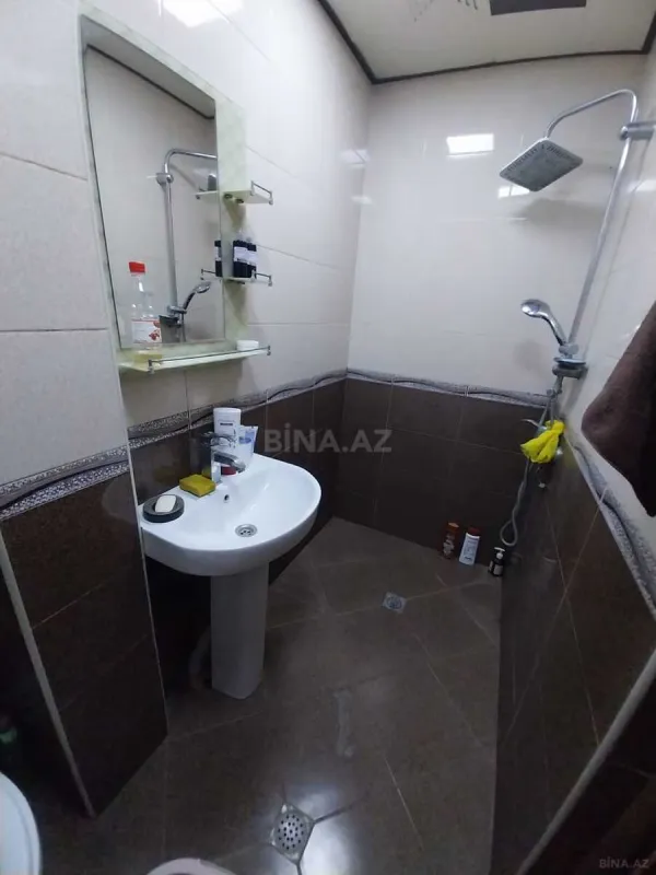 Kirayə verilir 2 otaqlı mənzil 56 m²